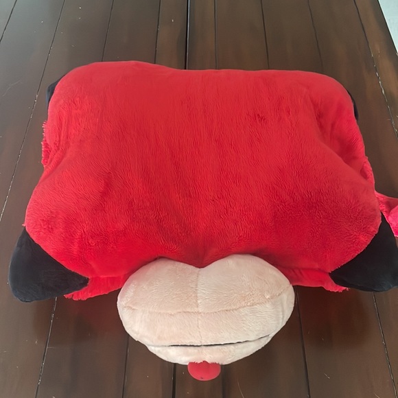 Lady Bug Pillow Pet - Picture 6 of 7